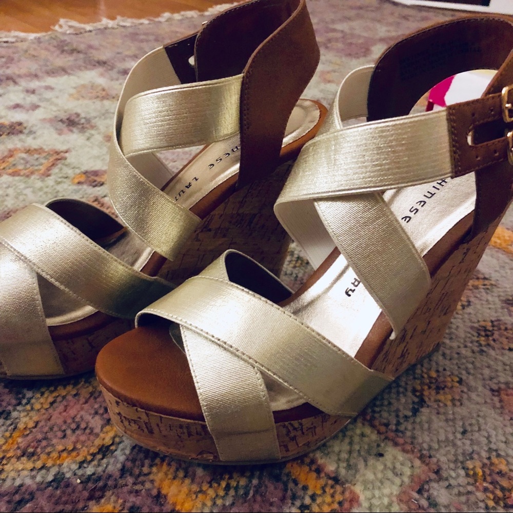 Chinese Laundry Destinee Gold wedge heels